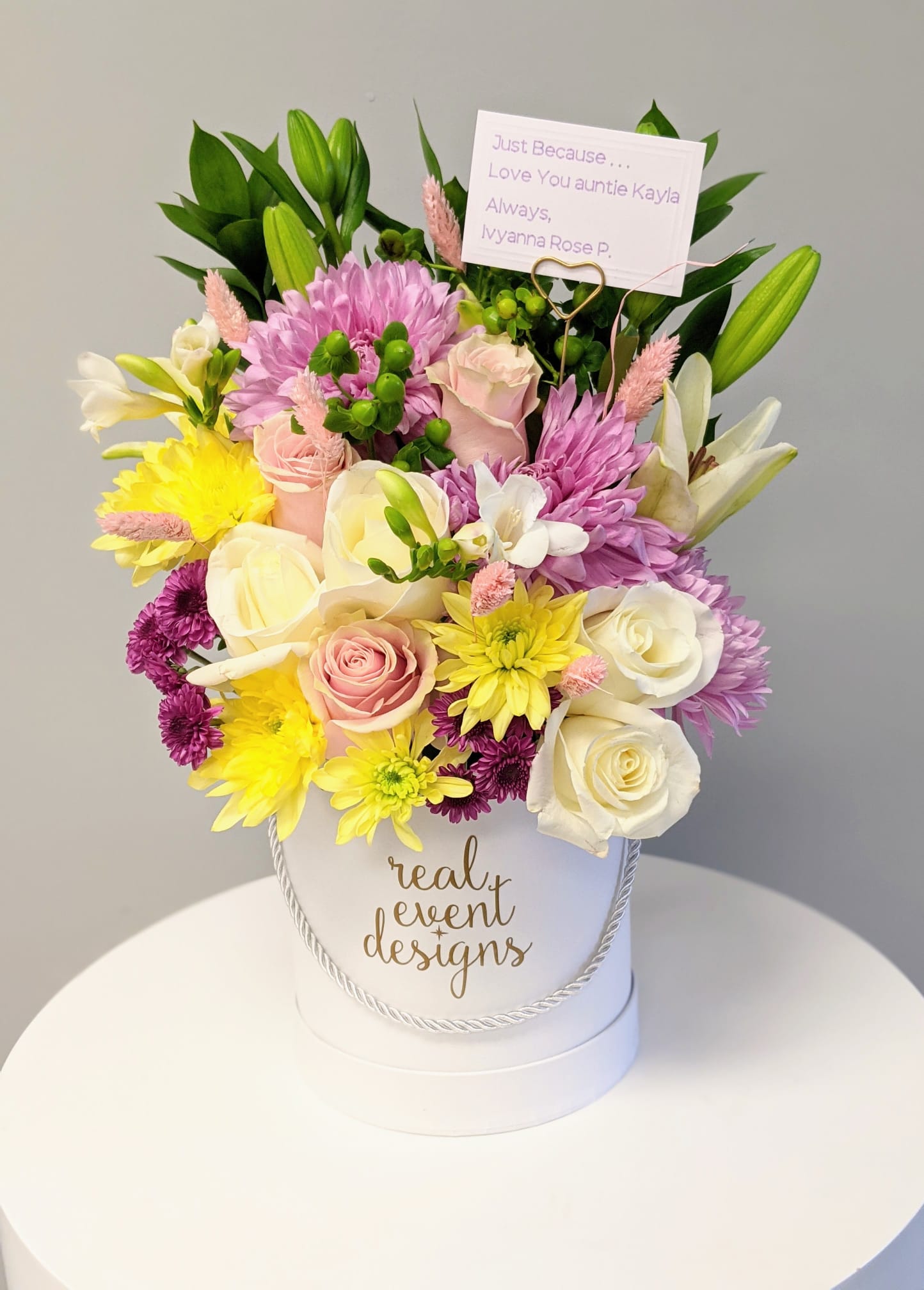 FRESH FLORAL BOX ARRANGEMENTS