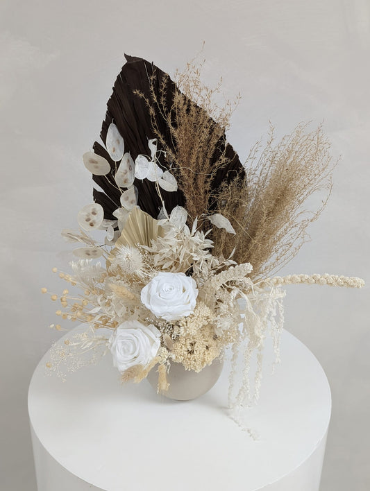 EVERLASTING FLORAL ARRANGEMENTS