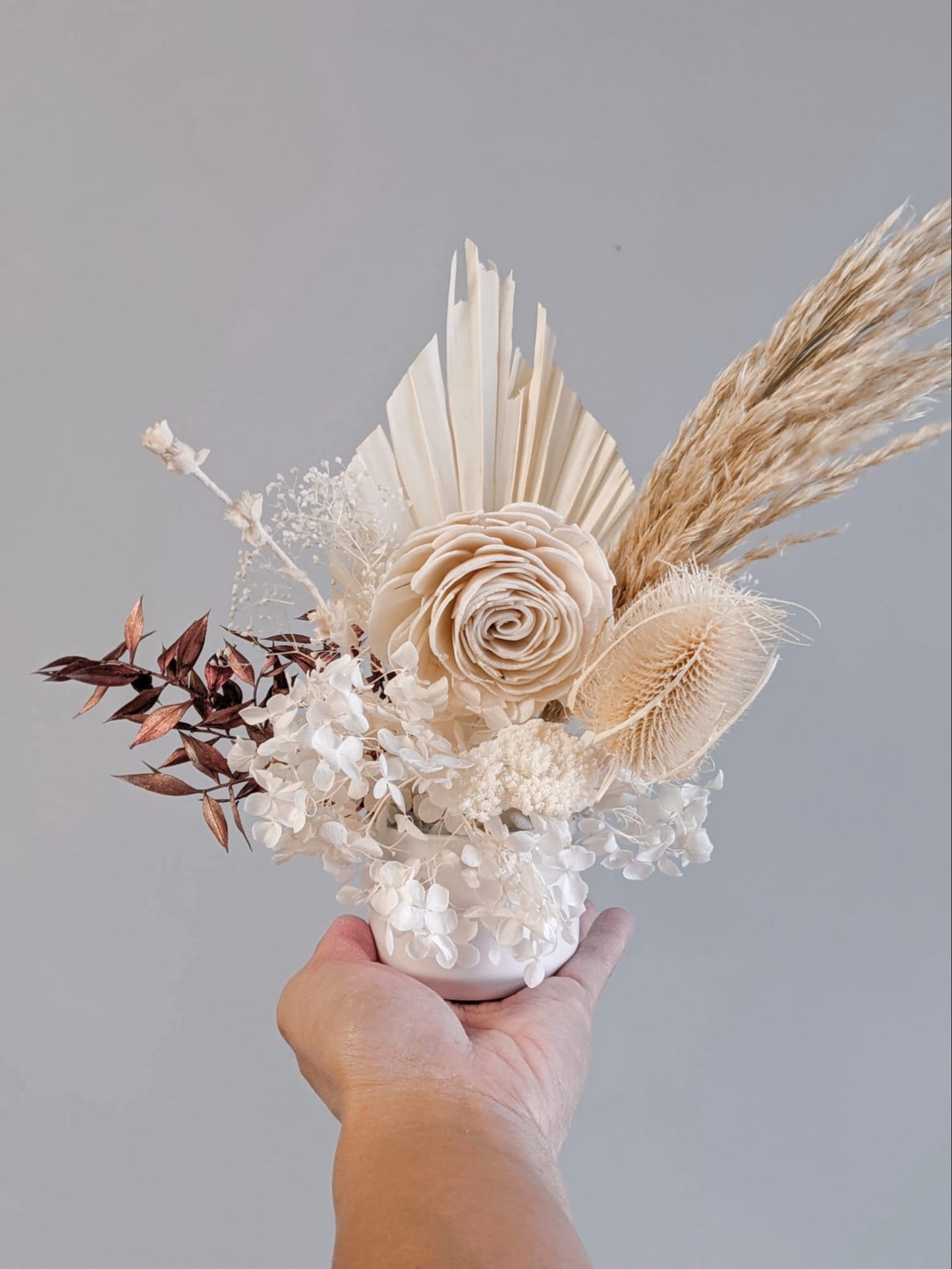 EVERLASTING FLORAL ARRANGEMENTS