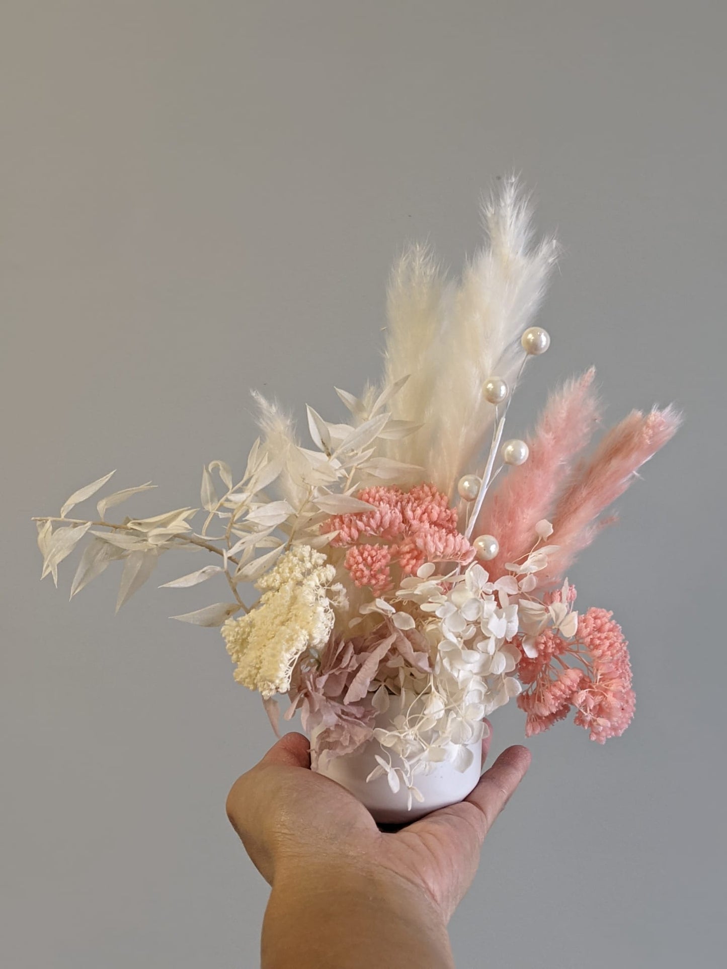 EVERLASTING FLORAL ARRANGEMENTS