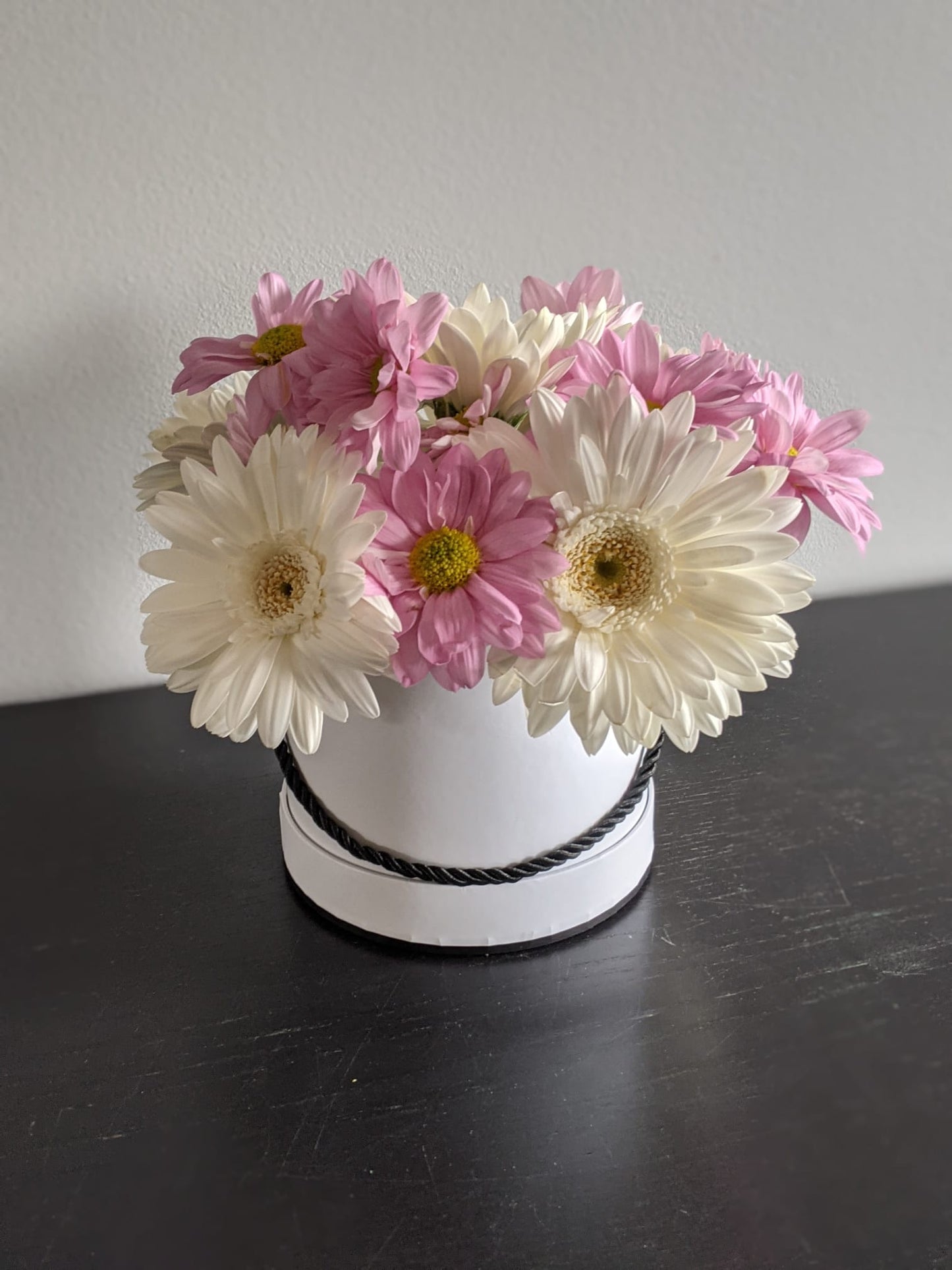 FRESH FLORAL BOX ARRANGEMENTS