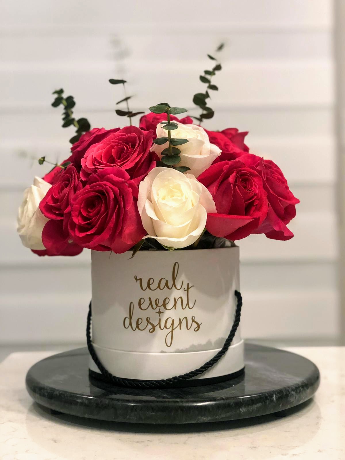 FRESH FLORAL BOX ARRANGEMENTS