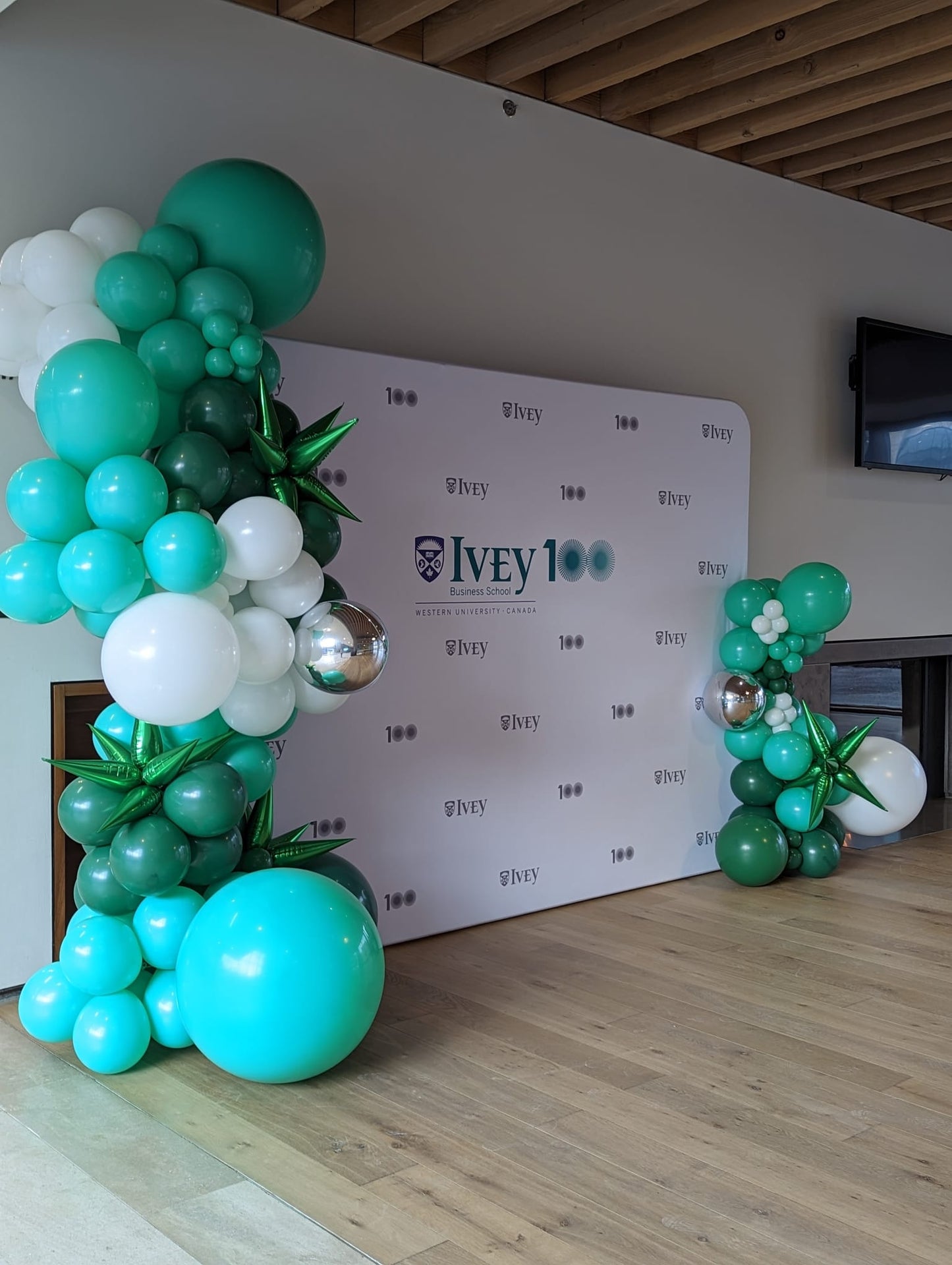 BALLOON GARLAND/ARCHES