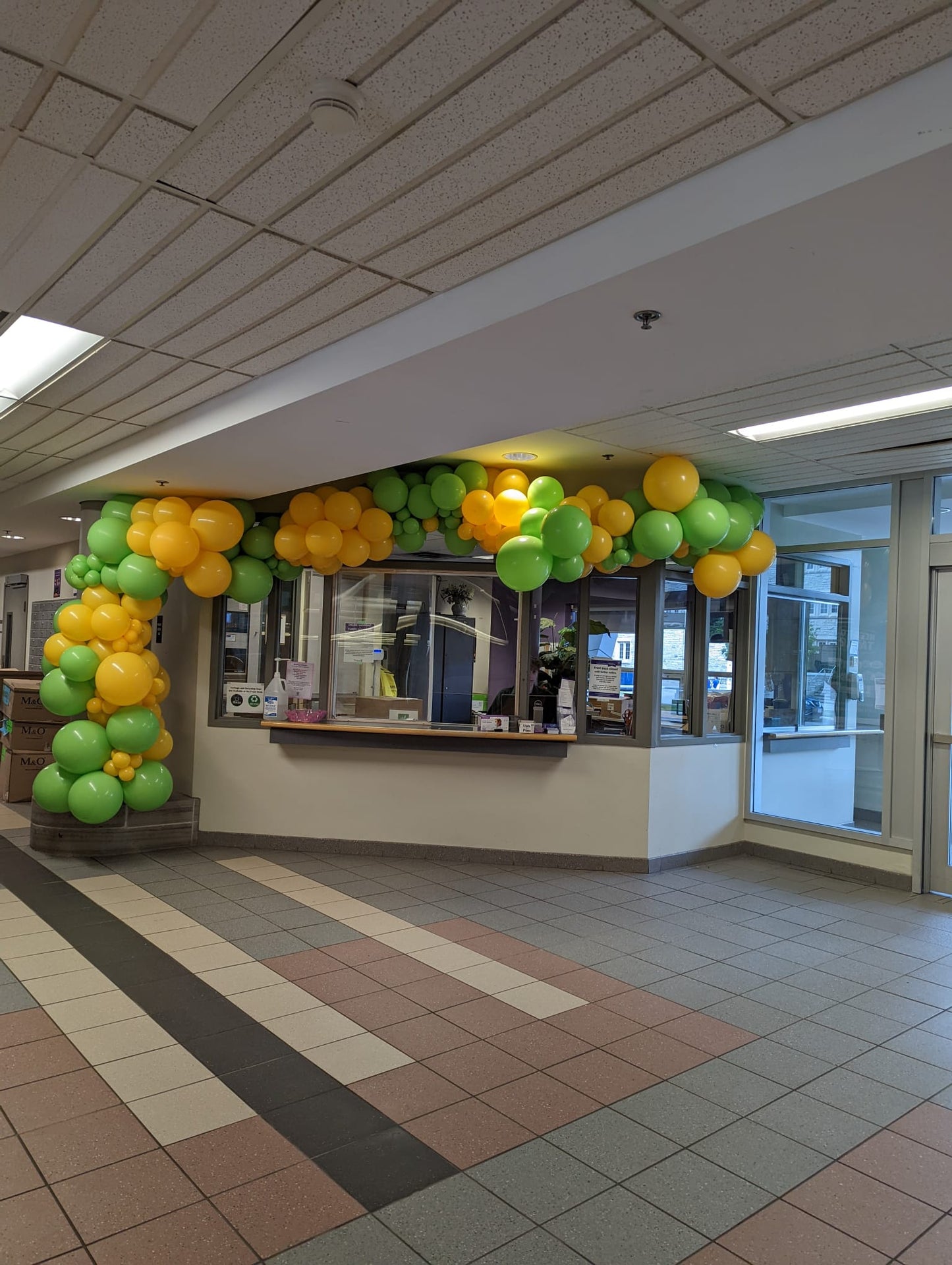 BALLOON GARLAND/ARCHES