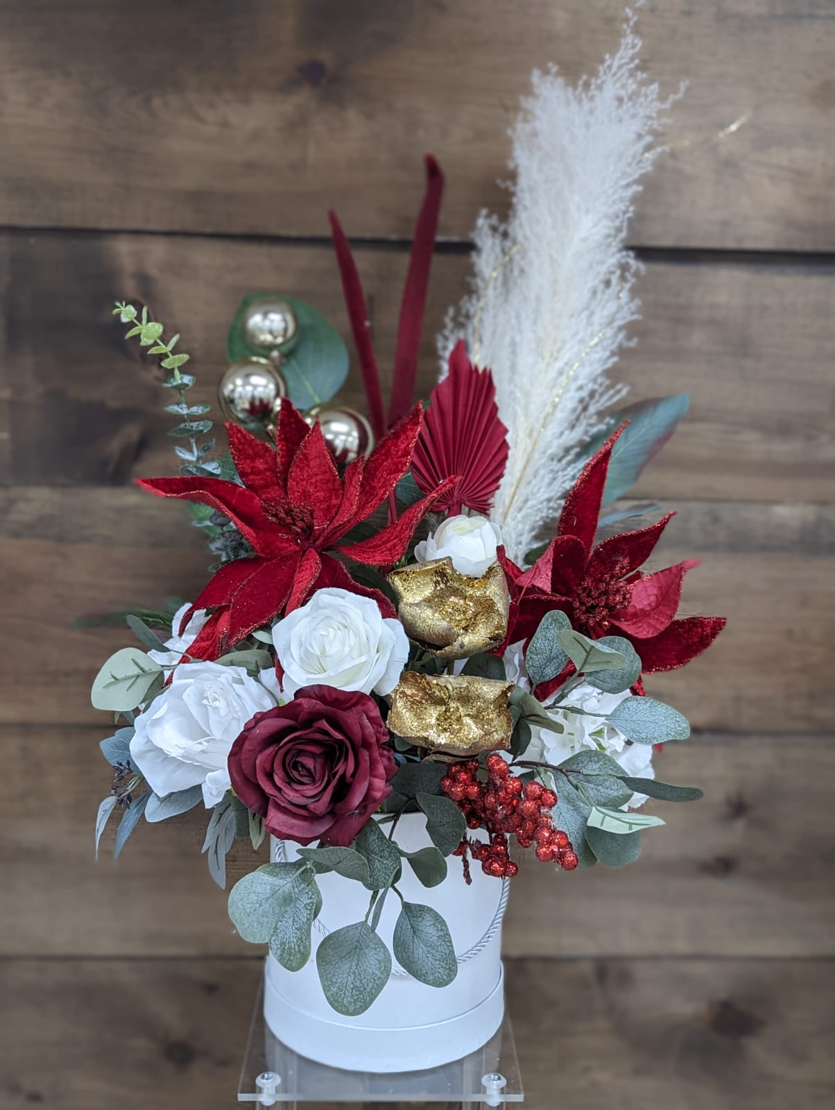 EVERLASTING FLORAL ARRANGEMENTS