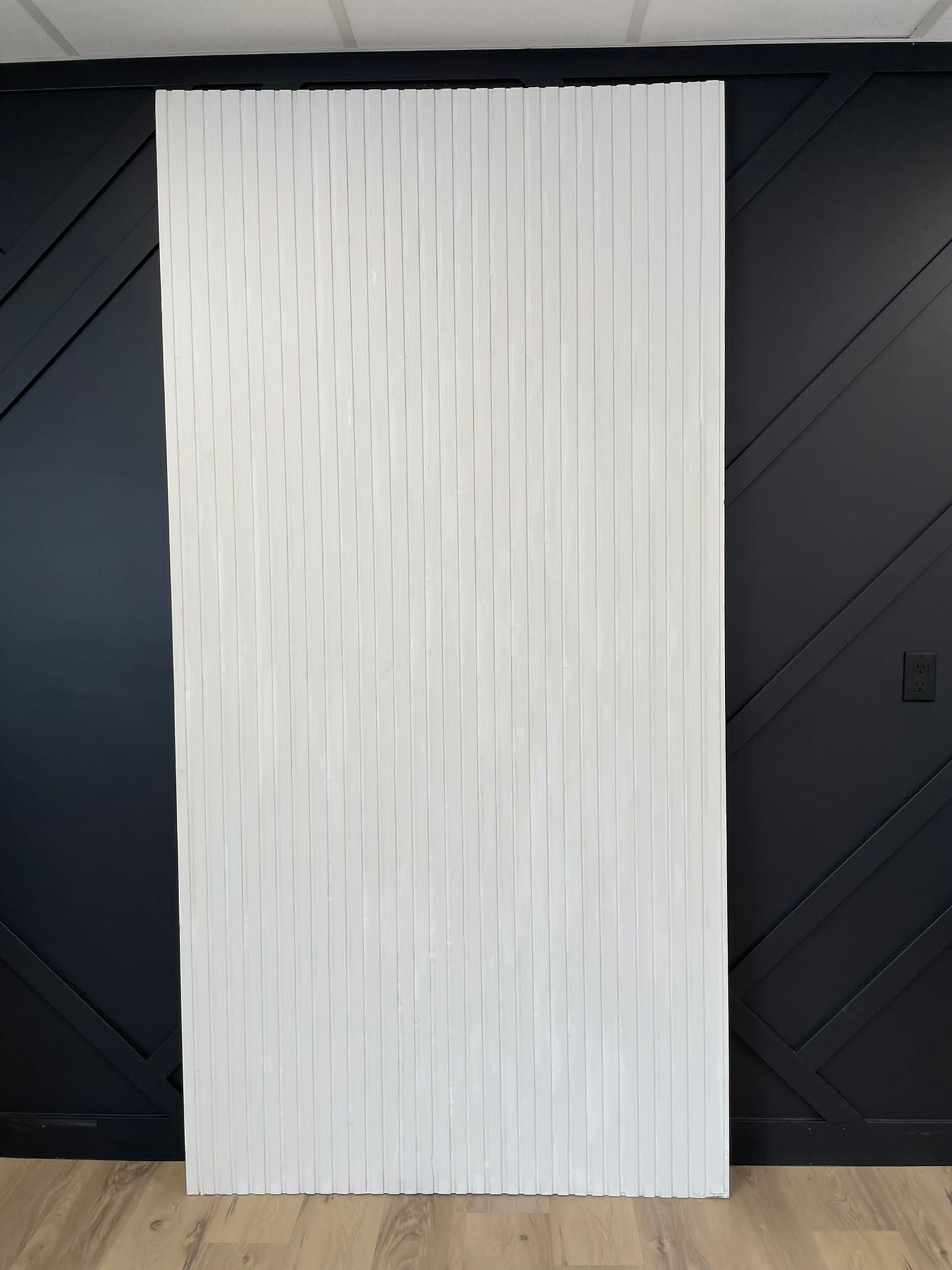 RIPPLE WALL