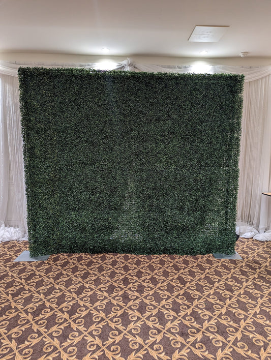 GREEN BOXWOOD BACKDROP