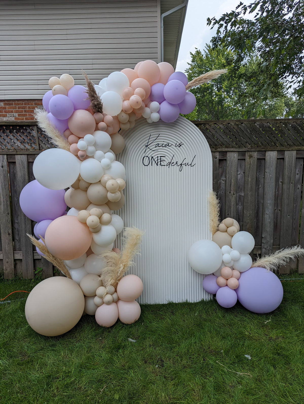 Full Ripple Backdrop Oval Ripple Backdrop – Real Event Designs